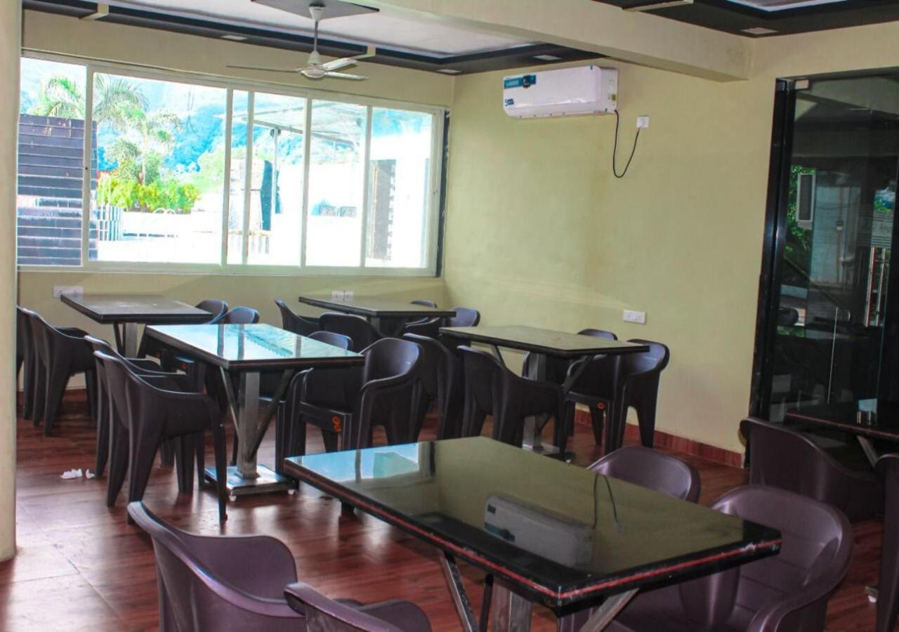 Wayfare Sp Resort Panvel Εξωτερικό φωτογραφία